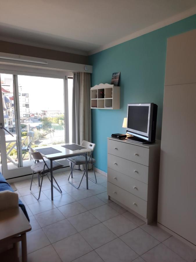 Beachstudio Westende With Sea View Middelkerke Eksteriør billede