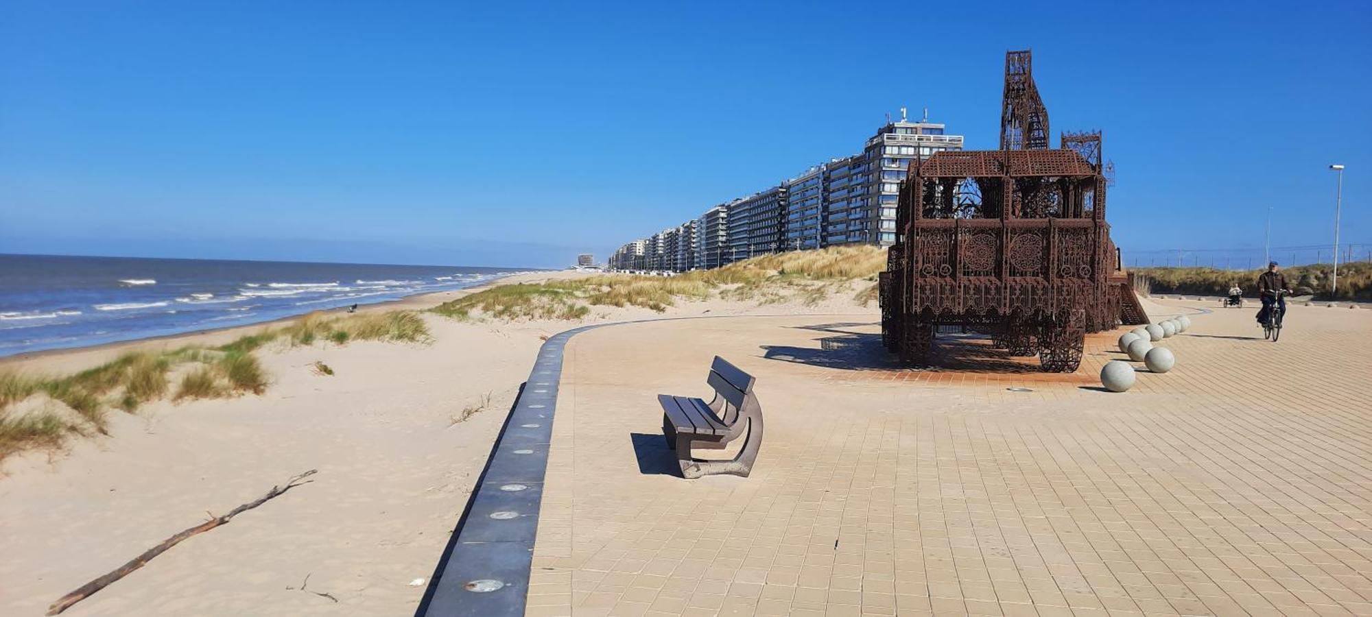 Beachstudio Westende With Sea View Middelkerke Eksteriør billede